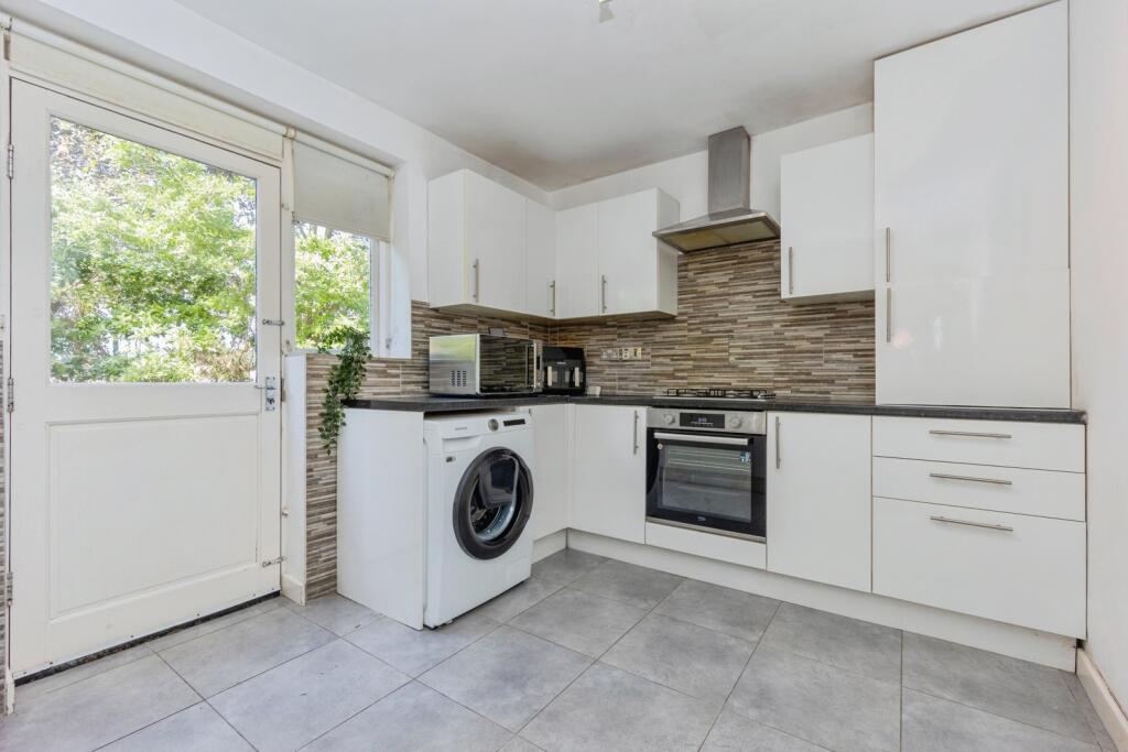 House in Manchester, Greater Manchester - View 5
