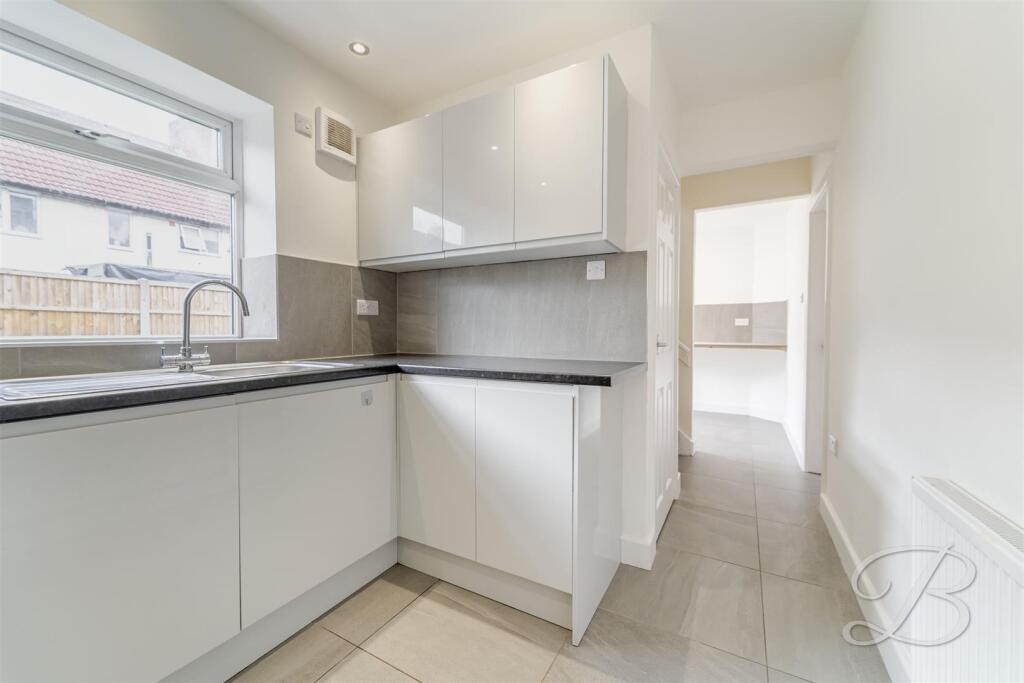 House in Nottingham - View 5