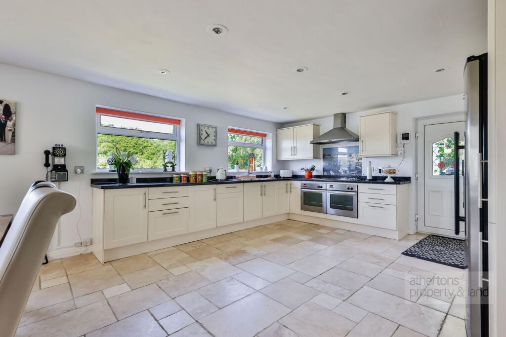 House in Blackburn - View 4