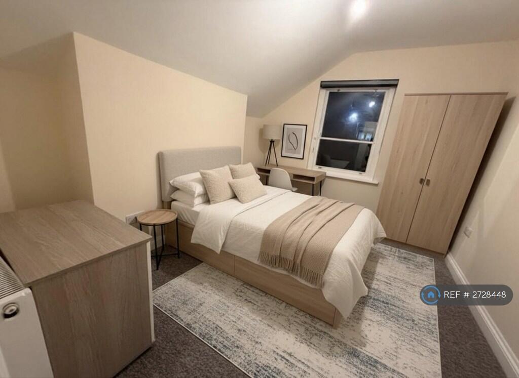 Main image of property: Woodland Road, Bristol, BS8