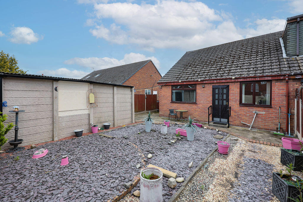 Ruskin Crescent, Wigan photo 4