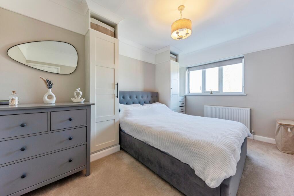 Grassthorpe Road, Newark, NG23 - More