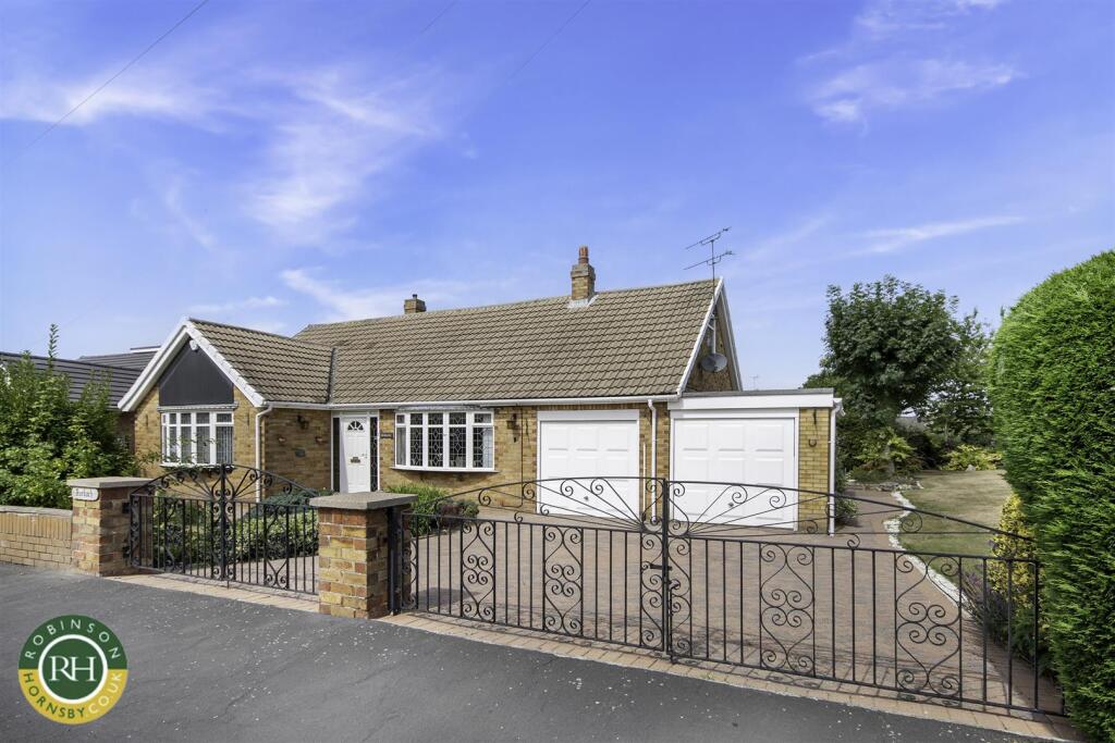 3-bed detached on Maple Drive, Auckley, Doncaster, £425,000