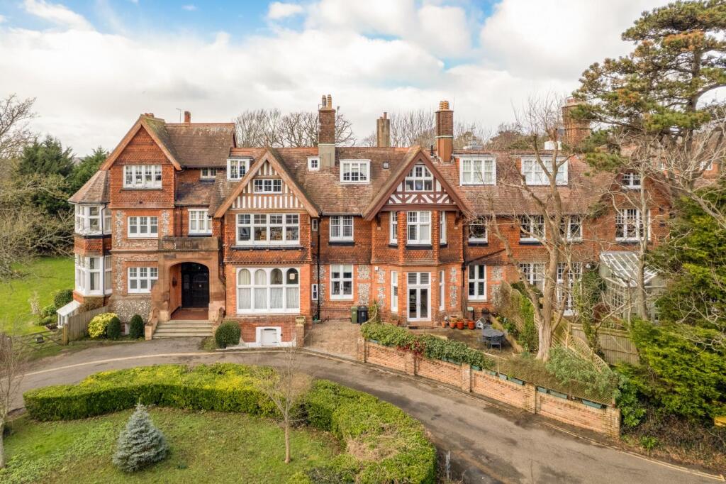 Main image of property: Barrowfield Drive, Hove