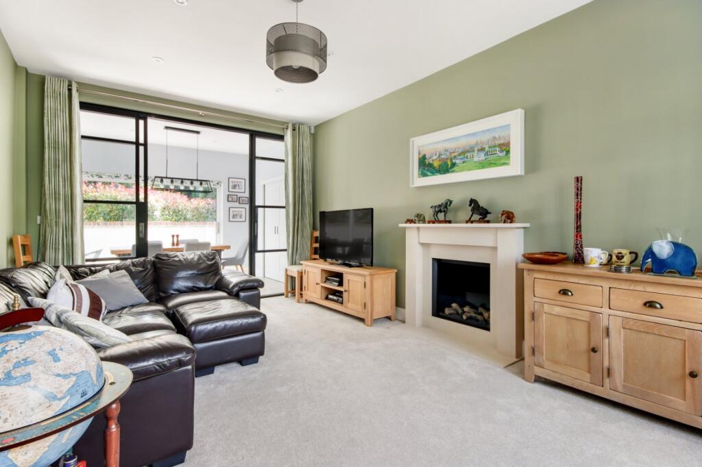 House in Tonbridge - View 5