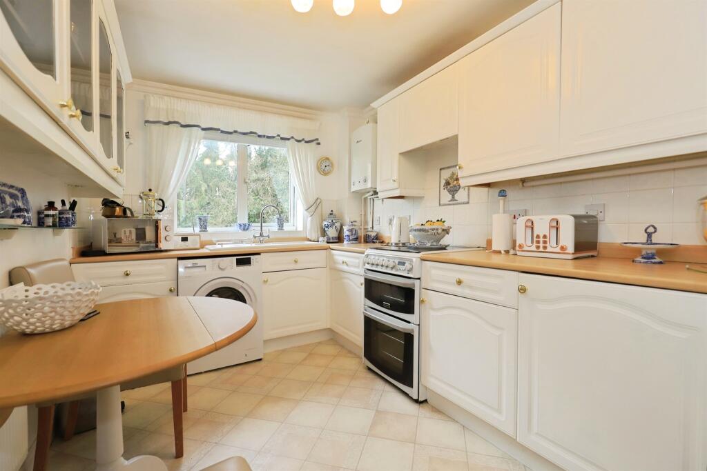 Oldnall Road, KIDDERMINSTER photo 4
