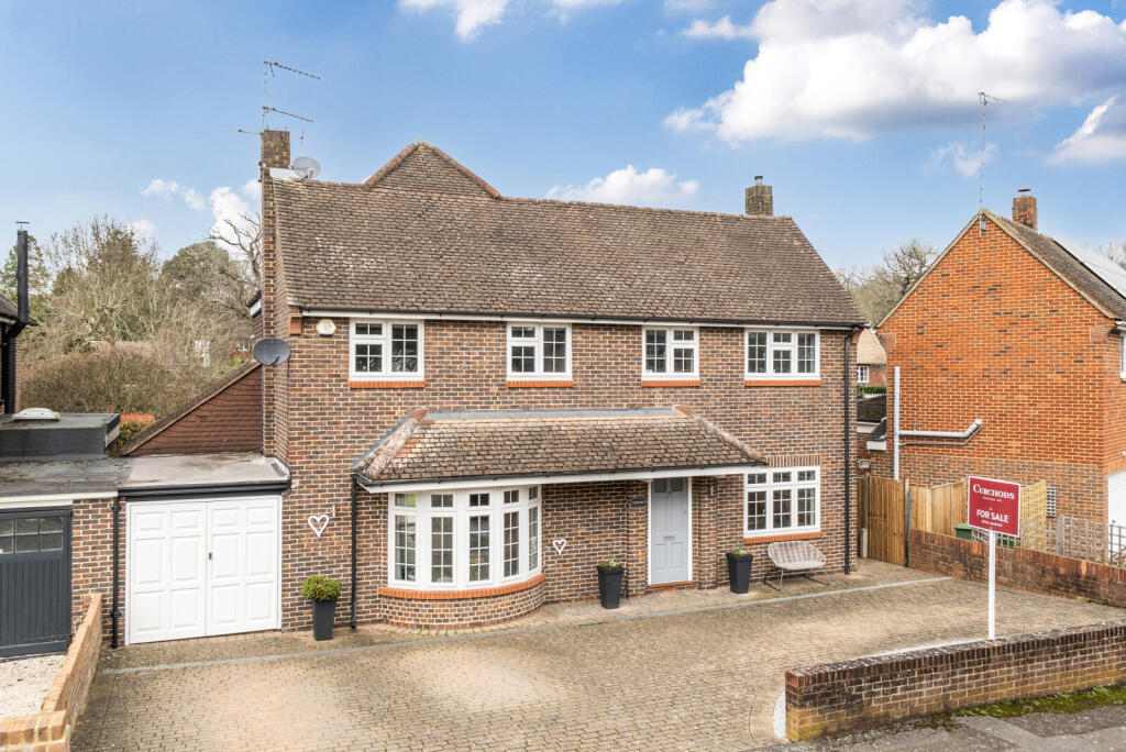 Main image of property: Evelyn Way, Stoke D'Abernon, Cobham, KT11