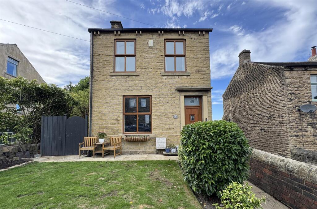 House in Huddersfield, Skelmanthorpe