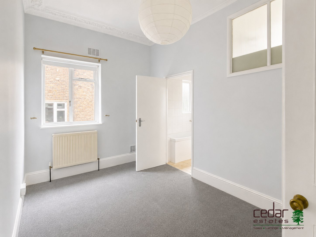 Apartment in Twickenham - View 4