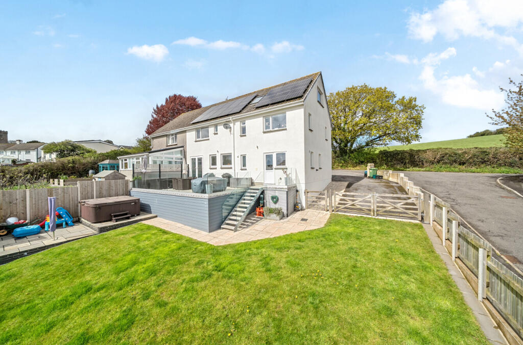 Main image of property: Ilsington, Newton Abbot, Devon