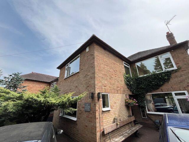 Main image of property: Carlton Way, Cambridge, CB4 2BZ