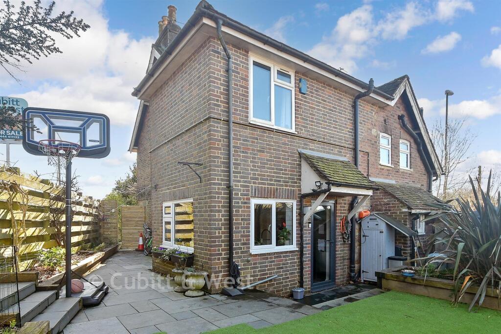 Main image of property: Colwell Road, Haywards Heath, West Sussex