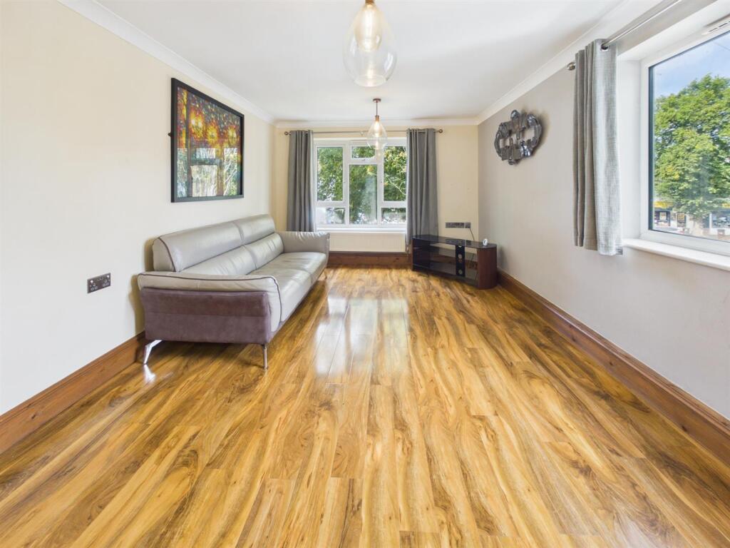 Apartment in Lincoln - View 5