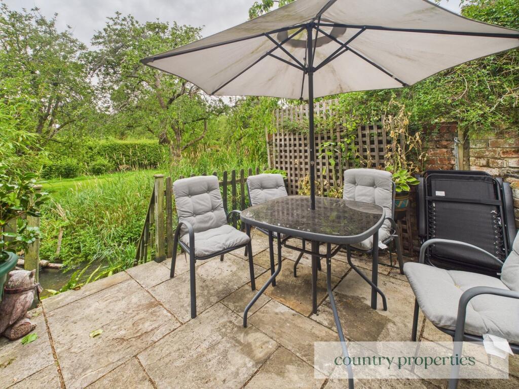 Additional image 14 of Codicote Road, Welwyn, AL6