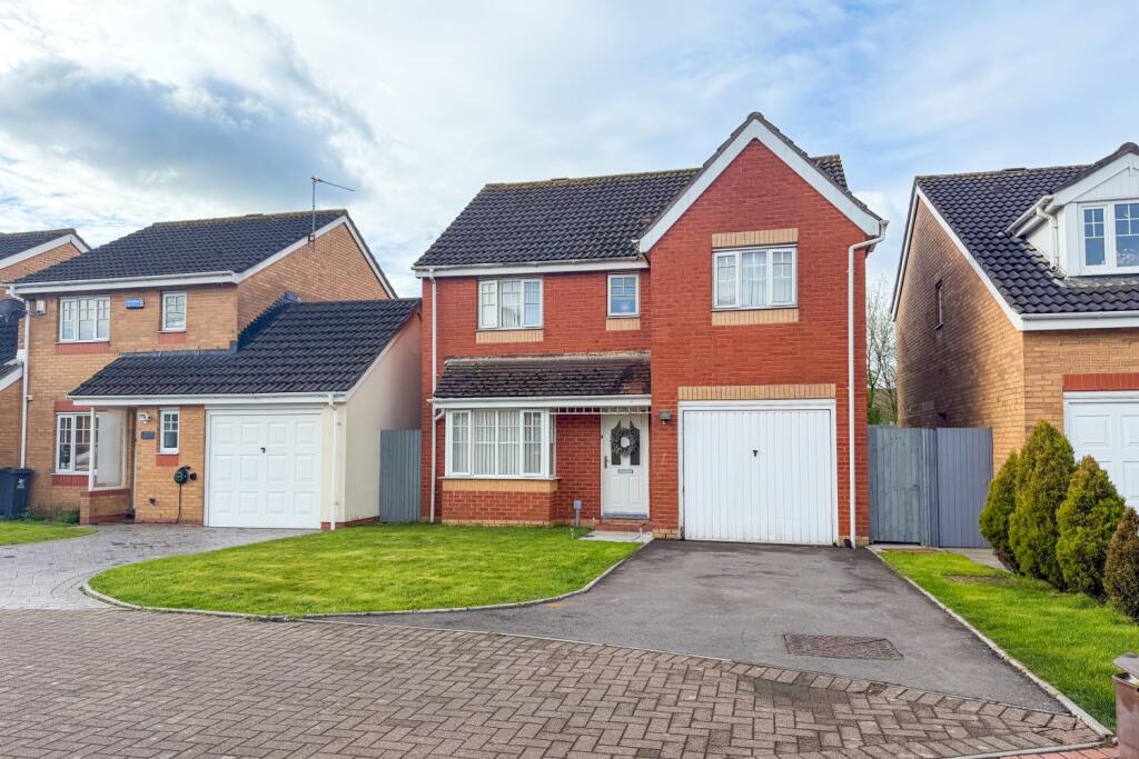 Main image of property: Clos Avro, Pengam Green