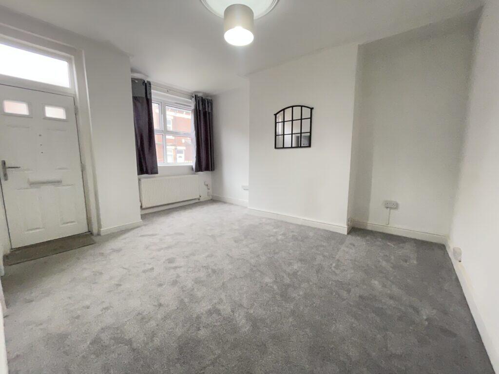 House in Leeds - View 2