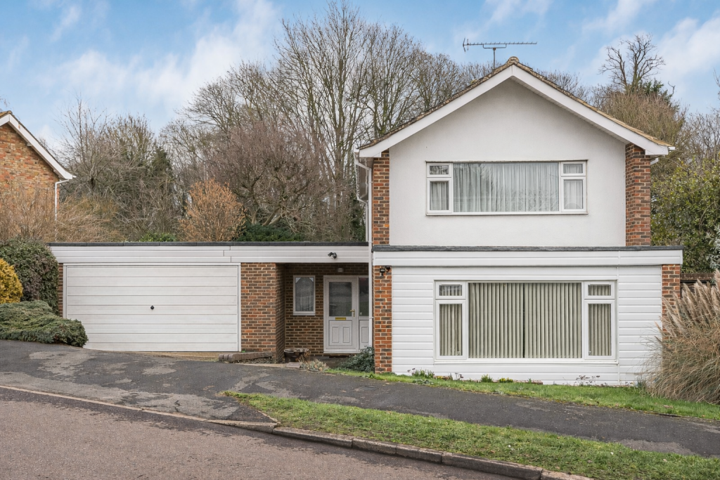 Main image of property: Carleton Rise, Welwyn, AL6