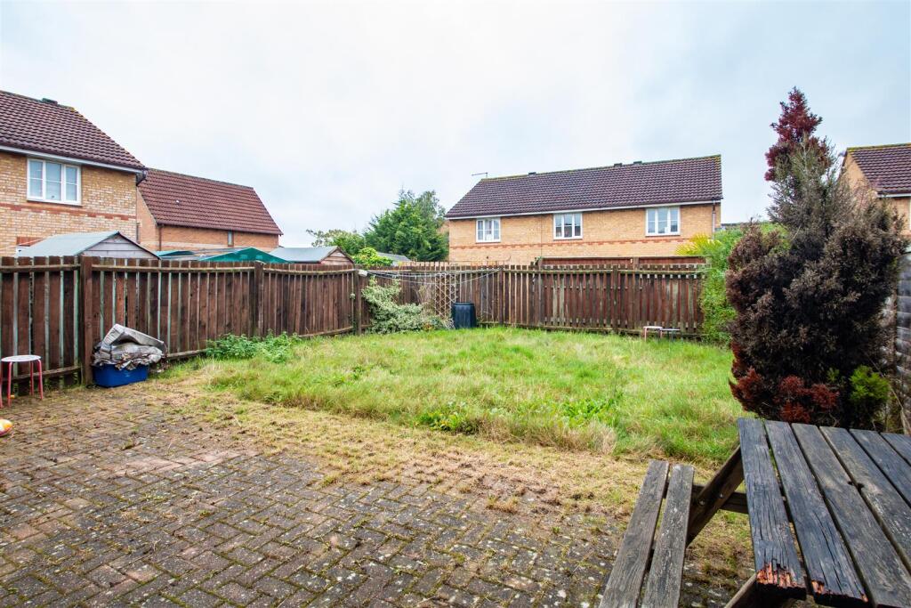 House in Milton Keynes - View 4