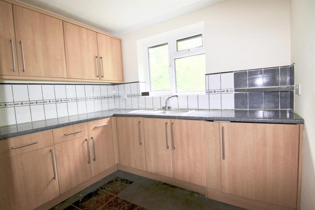 Main image of property: Basingstoke RG24