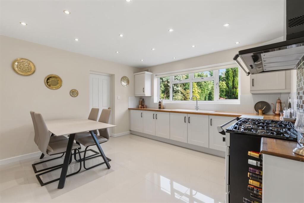 Moor Hall Drive, Sutton Coldfield photo 5