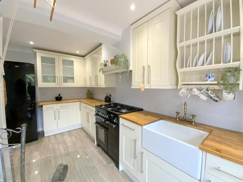 House in Doncaster - View 5