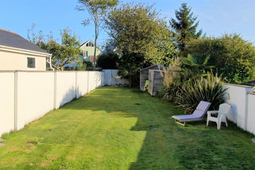 Additional image 9 of Whitecliff Road, Whitecliff