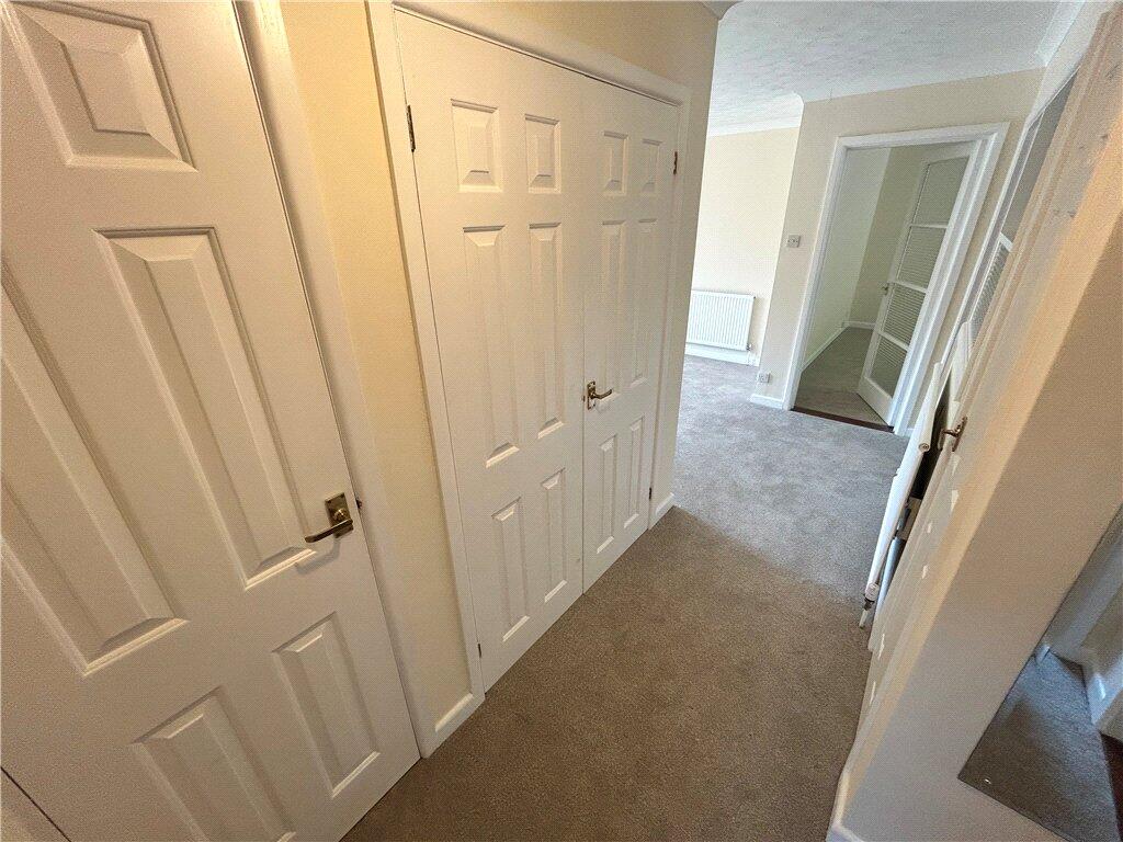 House in Southampton - View 5