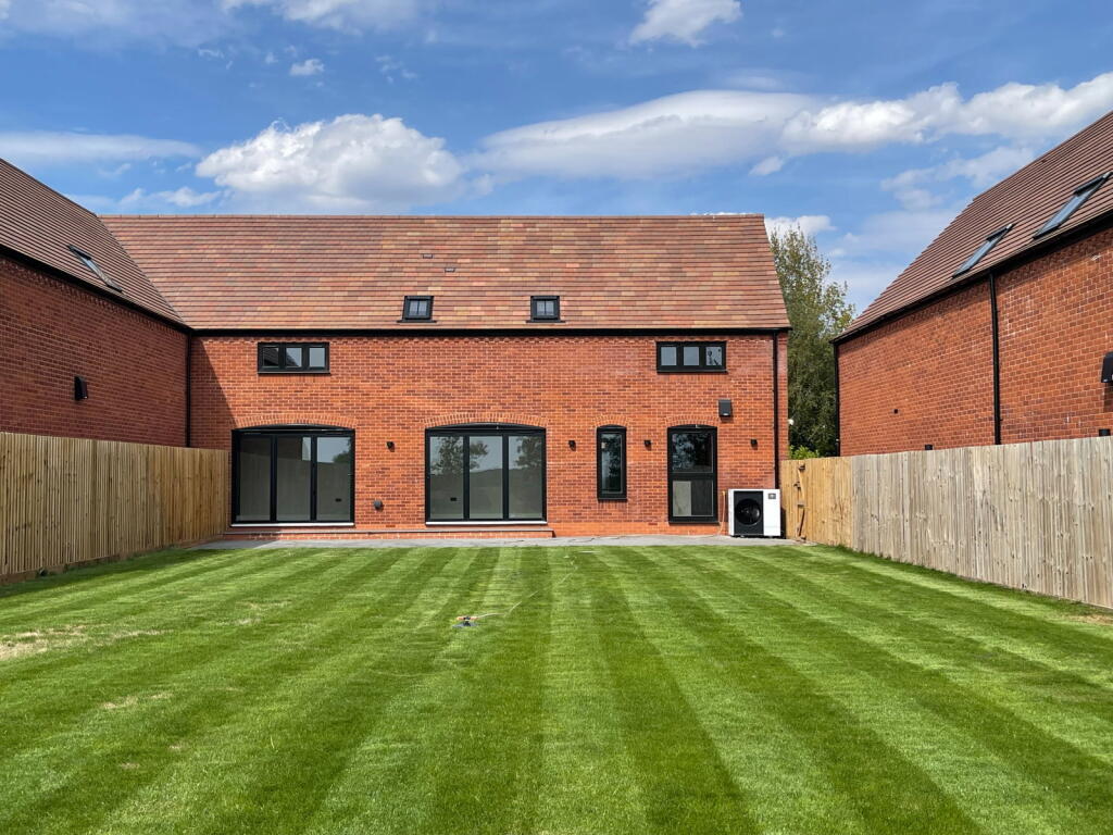 House in Stratford-on-Avon, Wootton Wawen - View 2