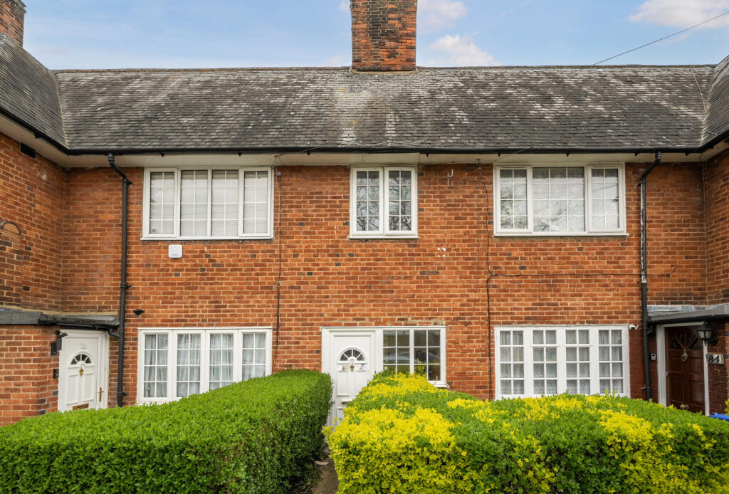 Apartment in London, Kingsbury - View 4