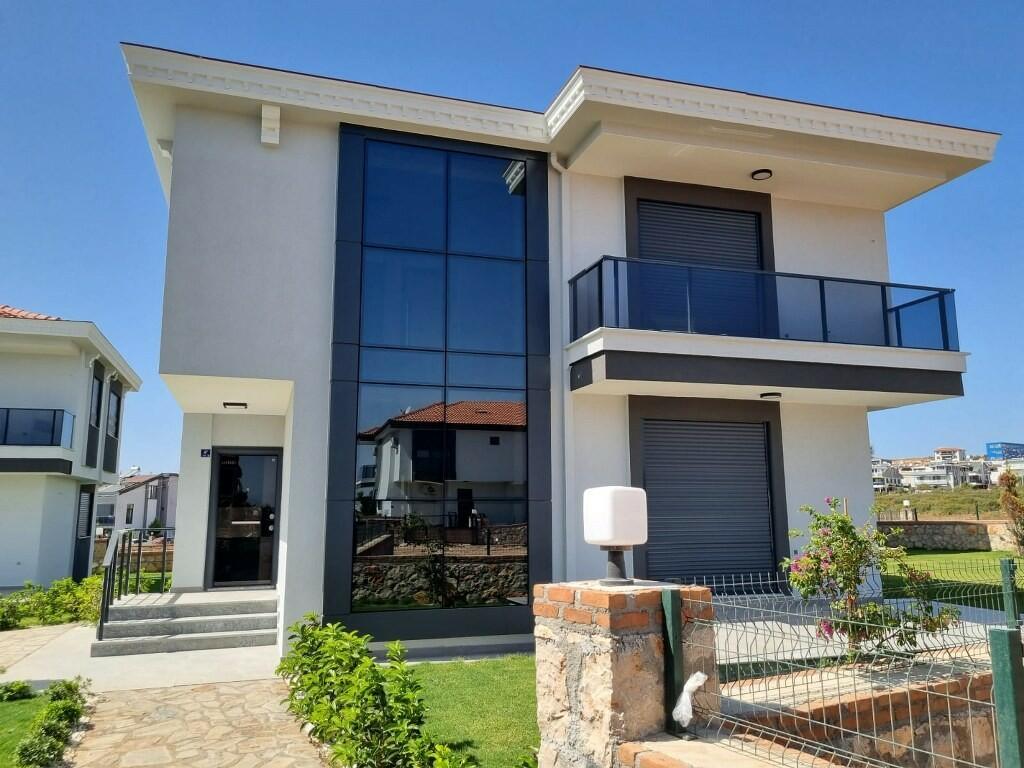Main image of property: Altinkum, Didim, Aydin