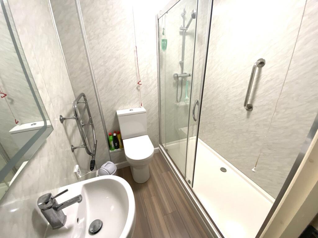 Apartment in Torquay - View 4