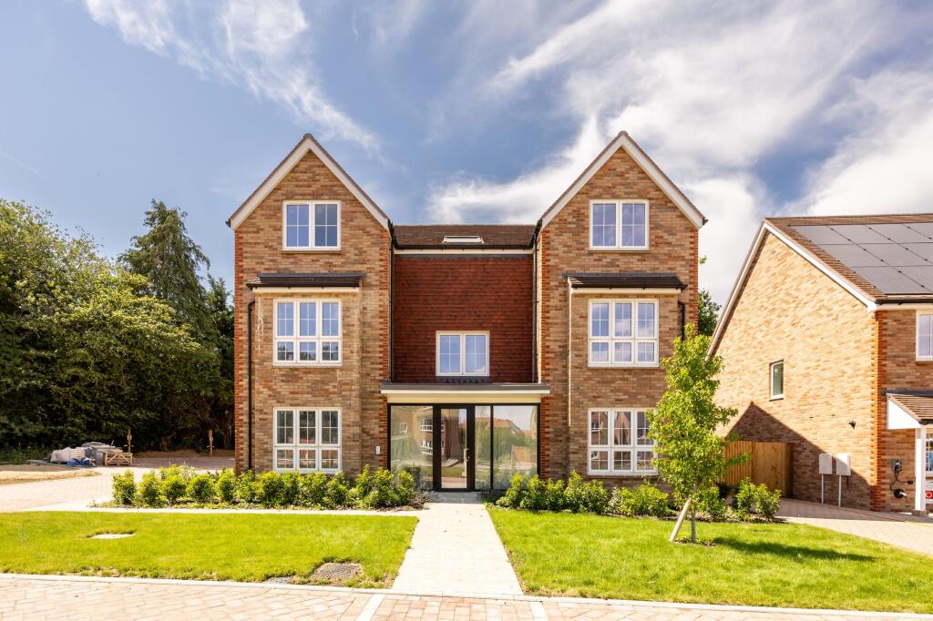 Main image of property: Oak Park Place, Goldbridge Road, BN8