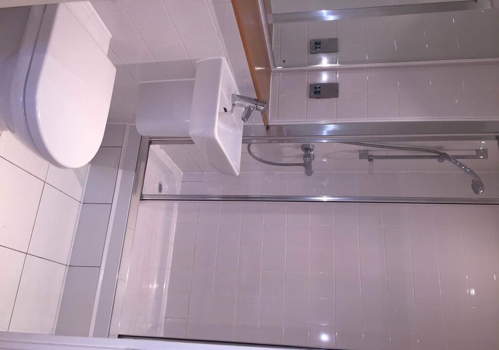 Apartment in Manchester - View 5