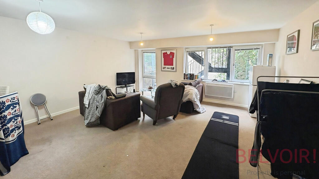 Apartment in Leeds, City, Morley - View 3