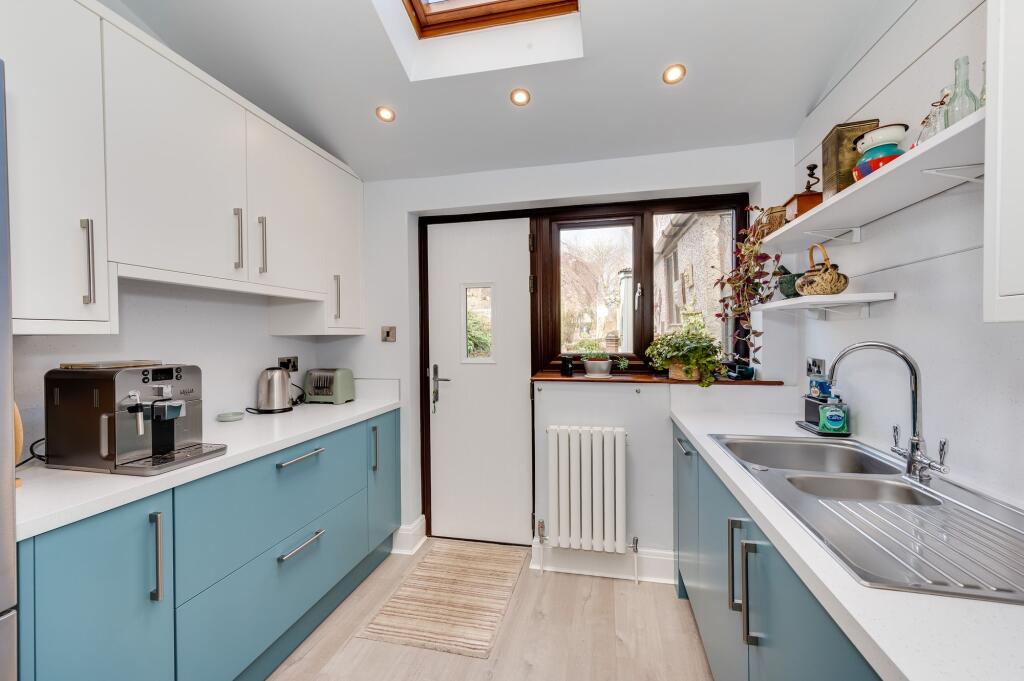 House in Sheffield - View 4