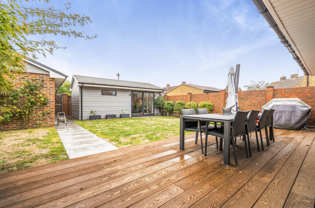 House in Kingston upon Thames - View 4