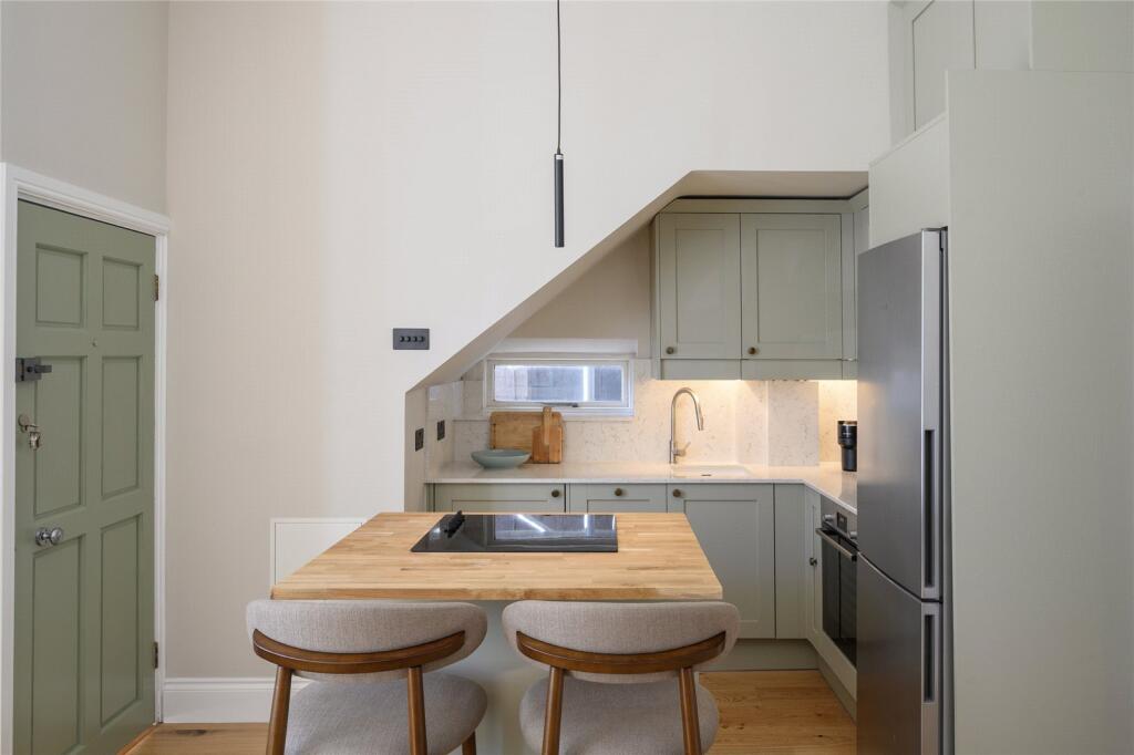 Apartment in London, West Ealing, Hanwell - View 5
