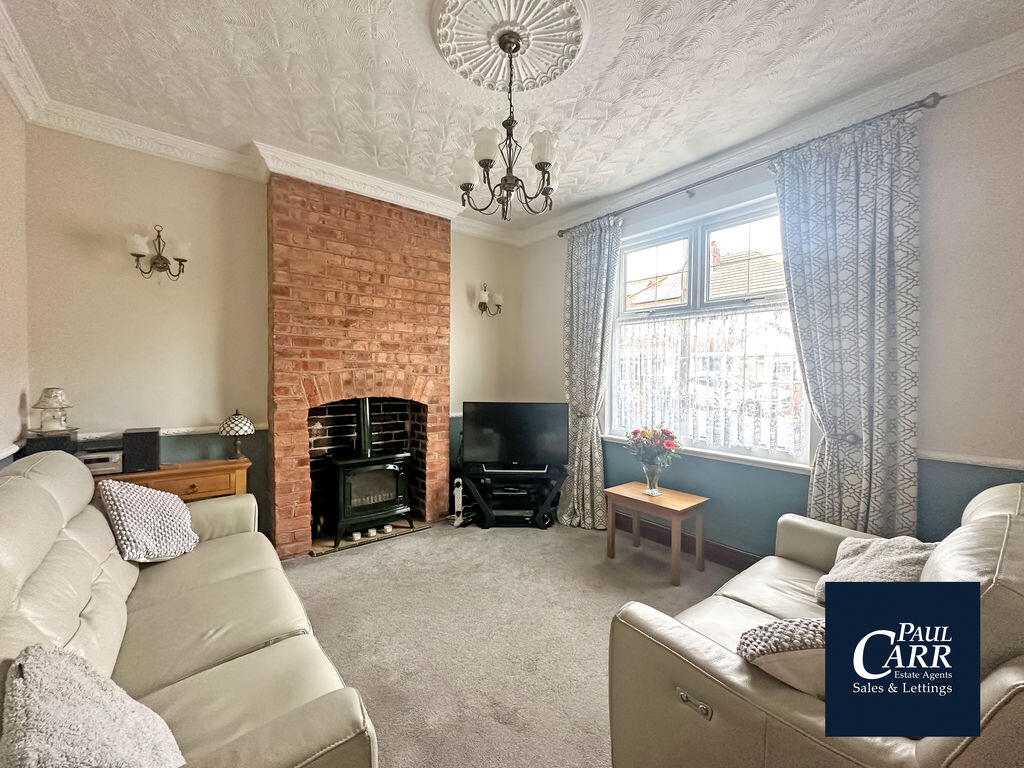 House in Sandwell, Wood Green - View 3