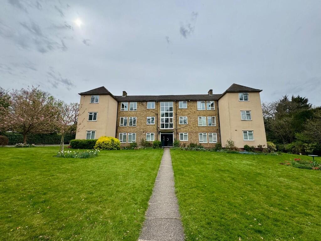Main image of property: Kemnal Road, Chislehurst, Greater London, BR7