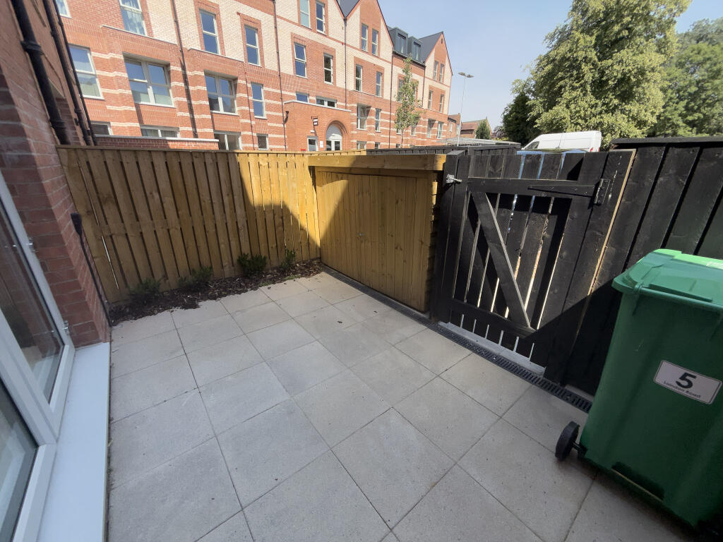 Property photo 11
