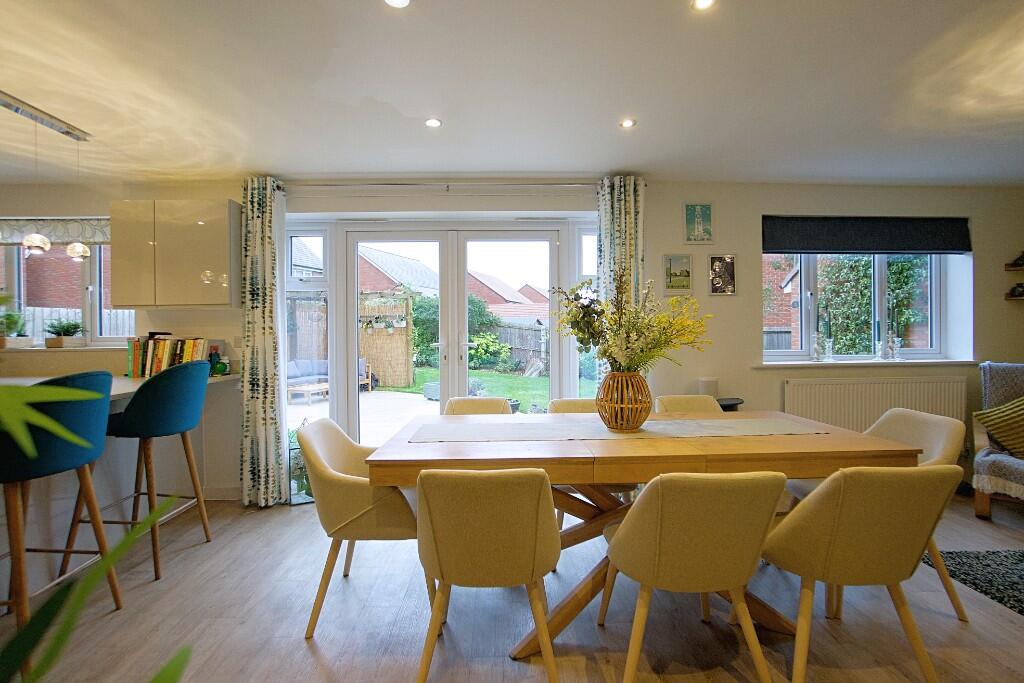Watercress Rise | Biddenham | Beds | MK40 | south west facing photo 3