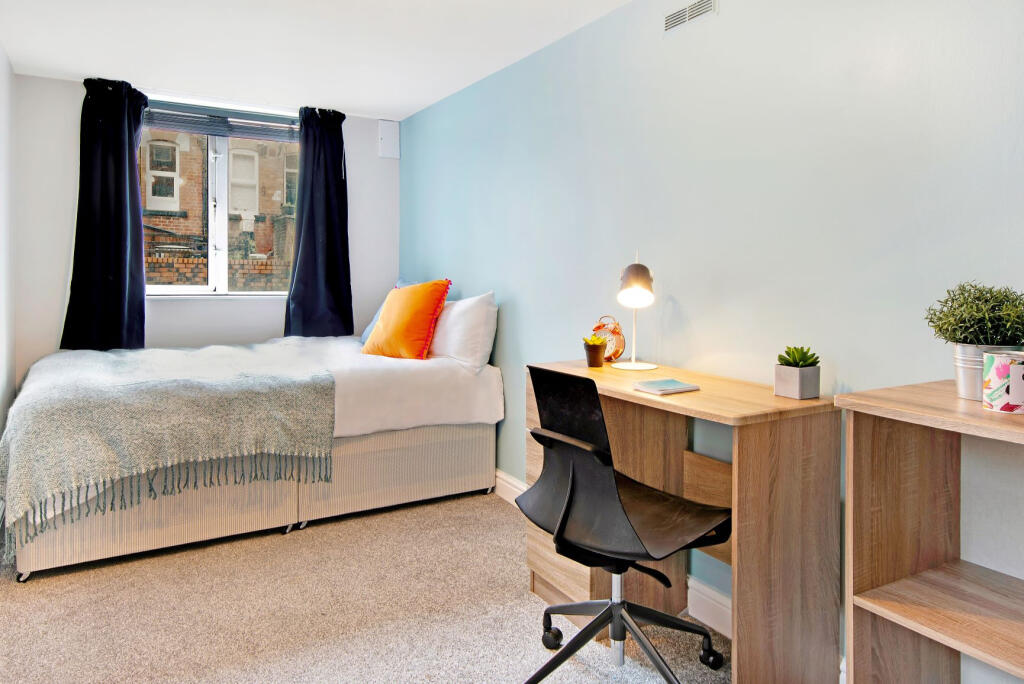 Property photo 8