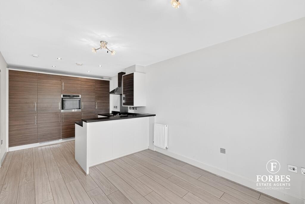 Apartment in Chorley, Euxton - View 5