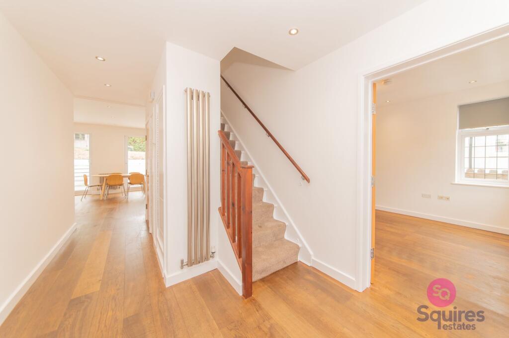 House in London - View 4