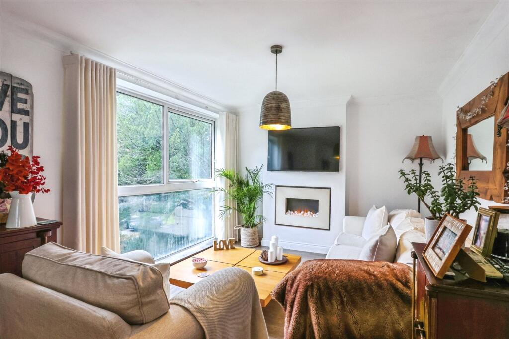 Main image of property: Christchurch Road, Bournemouth, Dorset, BH1