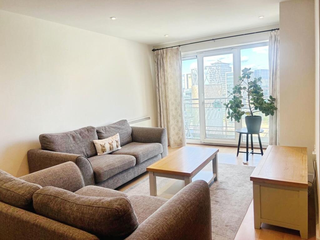 Main image of property: The Quays, Salford Quays, Salford, M50