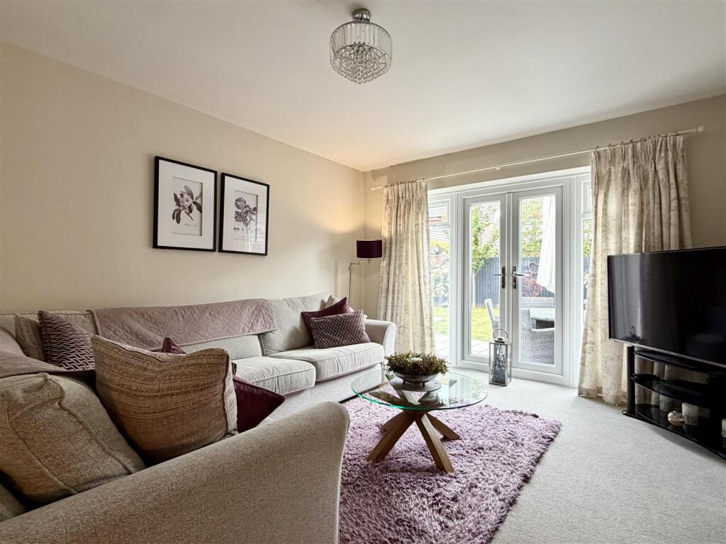 Dunnock Close, Holmer, Hereford photo 4