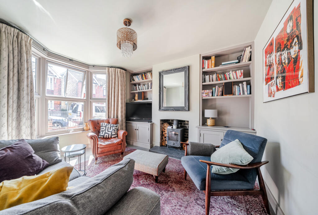 Main image of property: Hill View Road, Tunbridge Wells, Kent, TN4