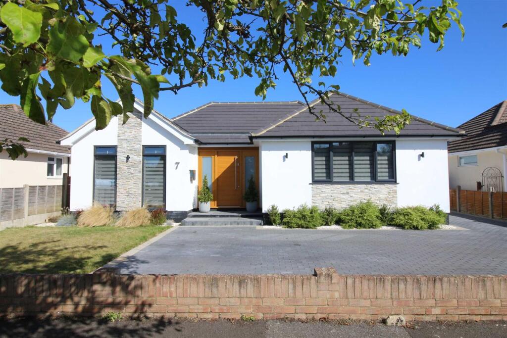 Main image of property: Fenleigh Close, Barton On Sea, Hampshire, BH25