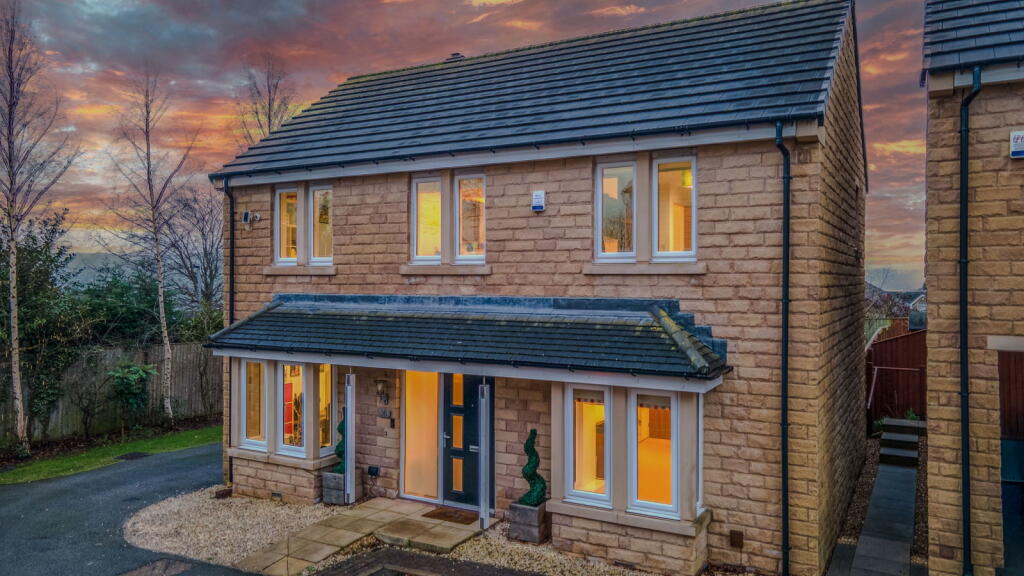 Main image of property: Moor Croft Close, Mirfield, WF14
